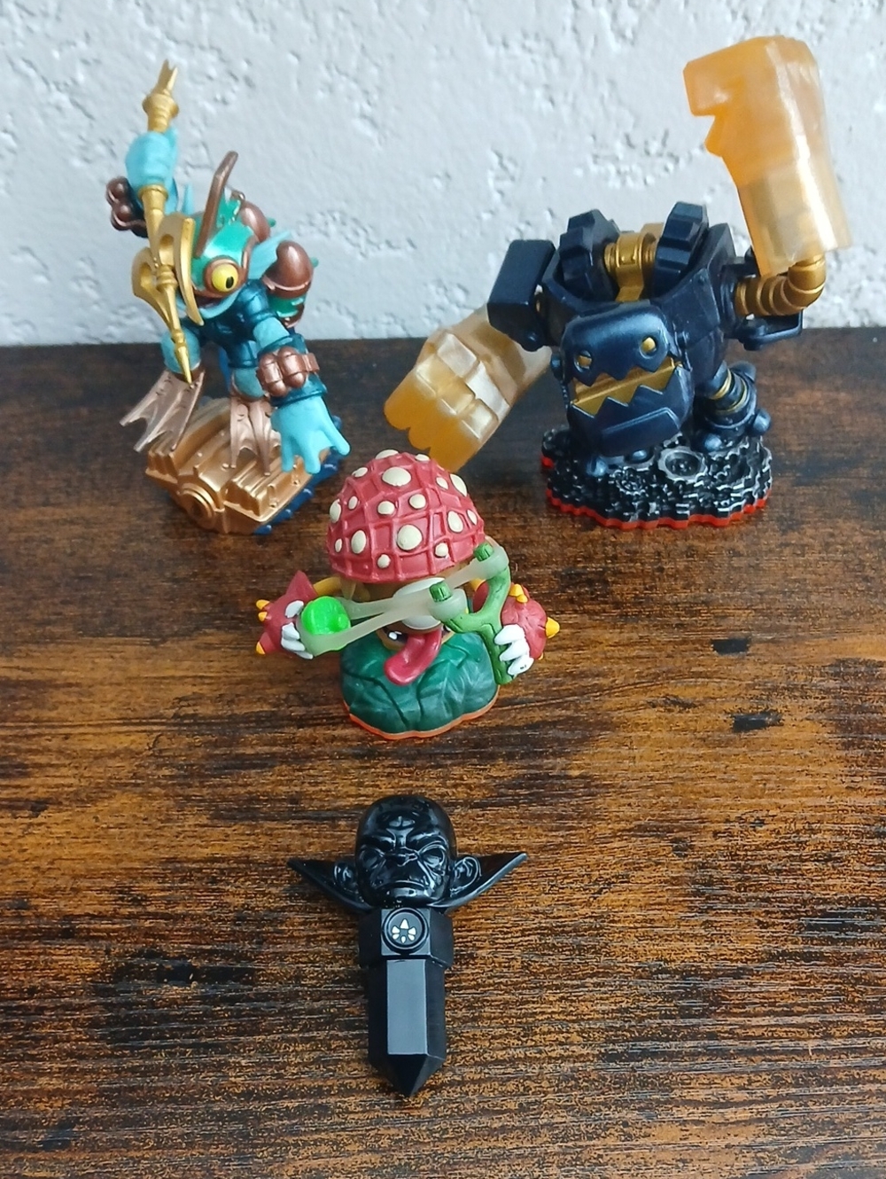 Activision Skylander Lot Kaos Trap Legenday Jawbreaker Shroomboom Deep Dive Gill